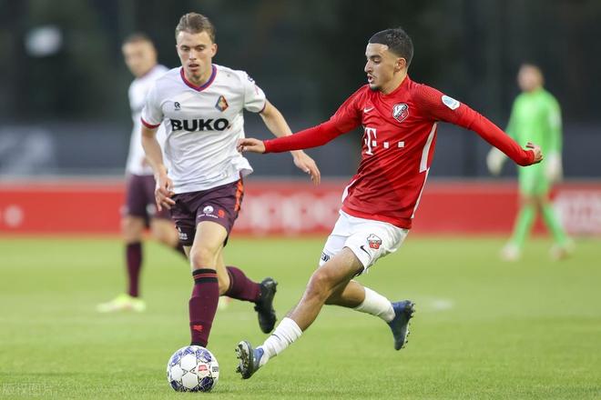 场扣人心弦 场扣人心弦