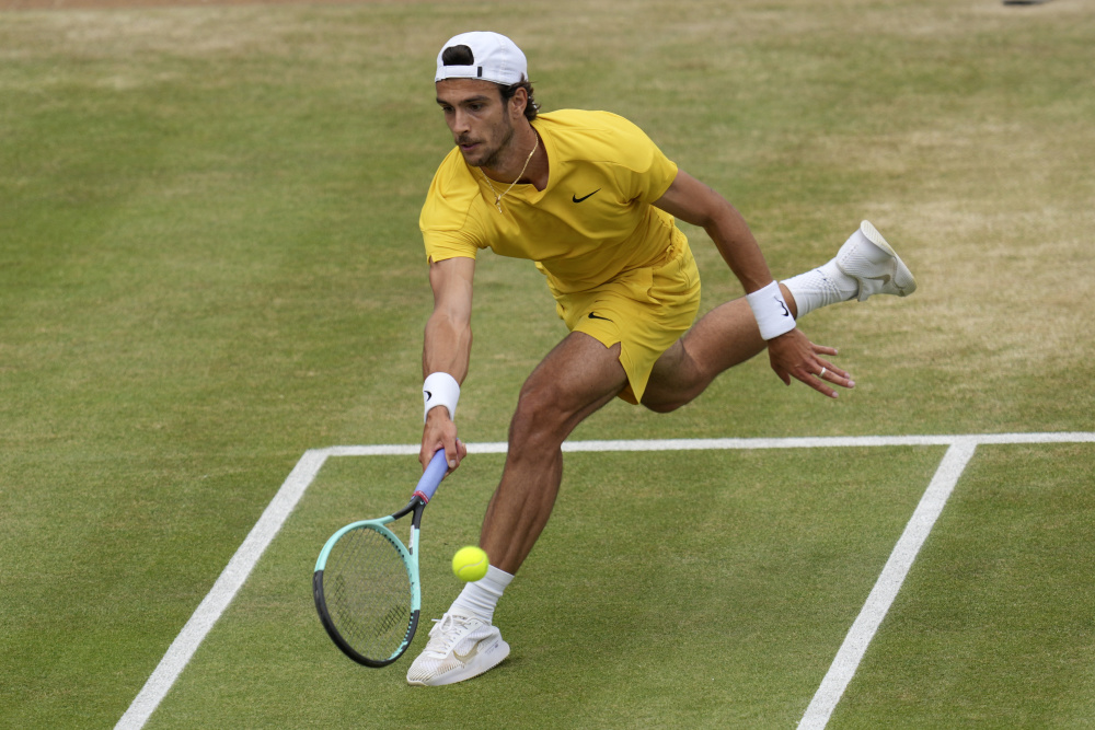 仅展现了曼 仅展现了曼