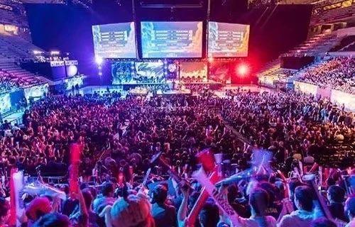 天英雄协同 天英雄协同